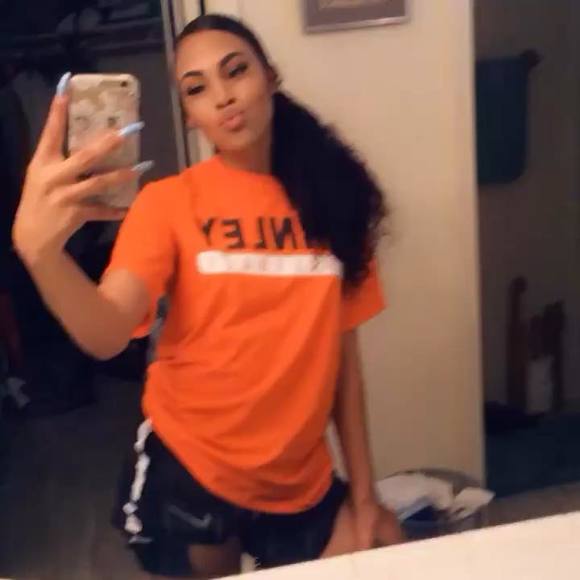 Meet your Posher, Haunistie - Picture 1 of 1